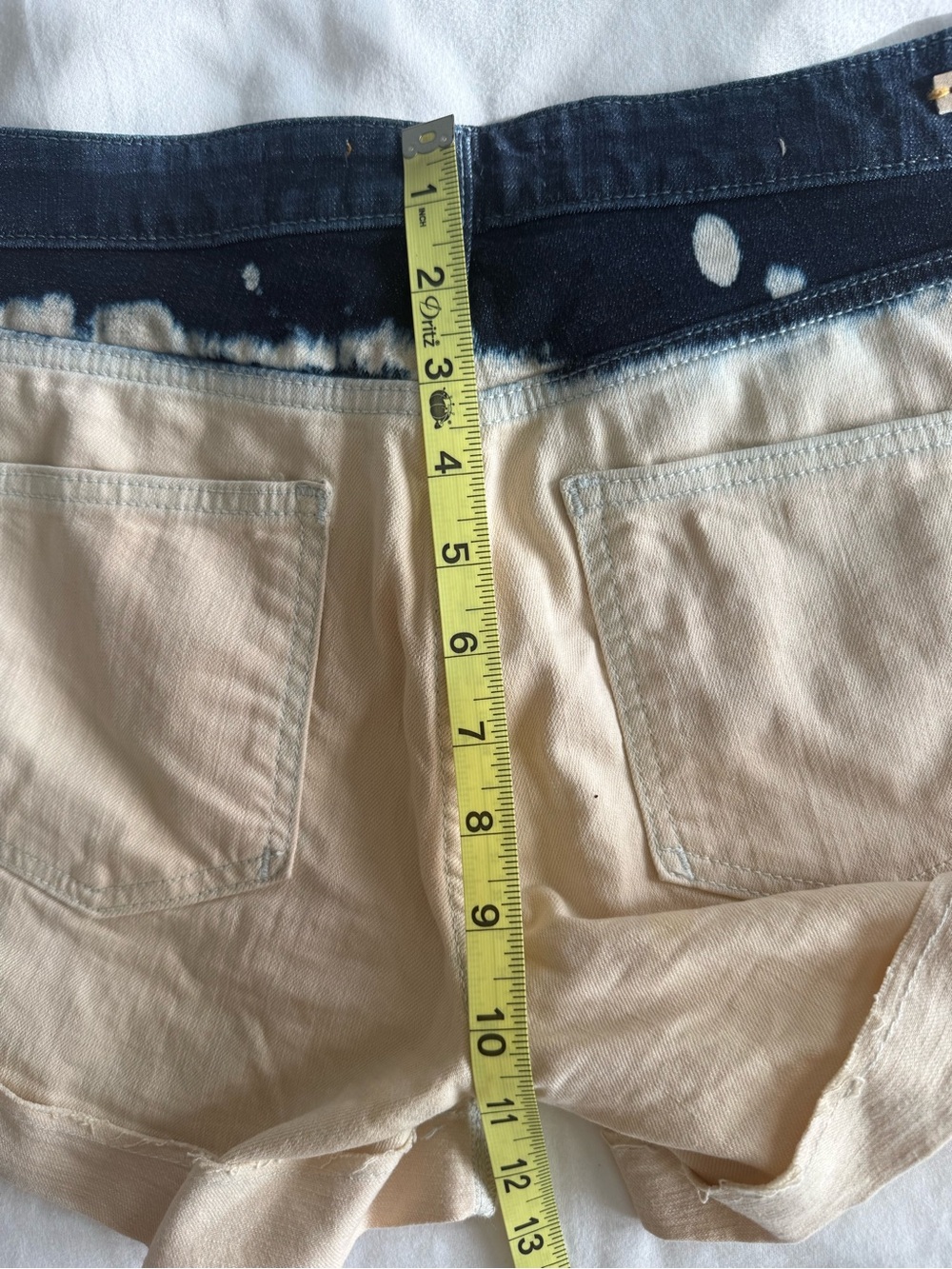 Anthropologie Pilcro Two-Tone Dip-Dye Mid-rise Jean Shorts - Picture 9 of 10